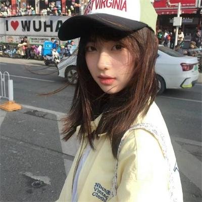 黄昏时分、牵着手